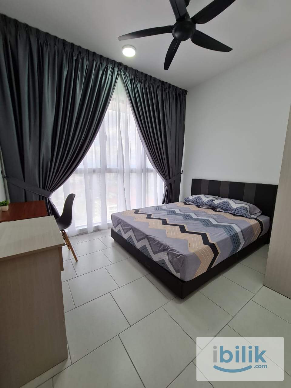 ASTETICA RESIDENCE @ SERI KEMBANGAN ( MEDIUM ROOM )  FEMALE UNIT - Image 1