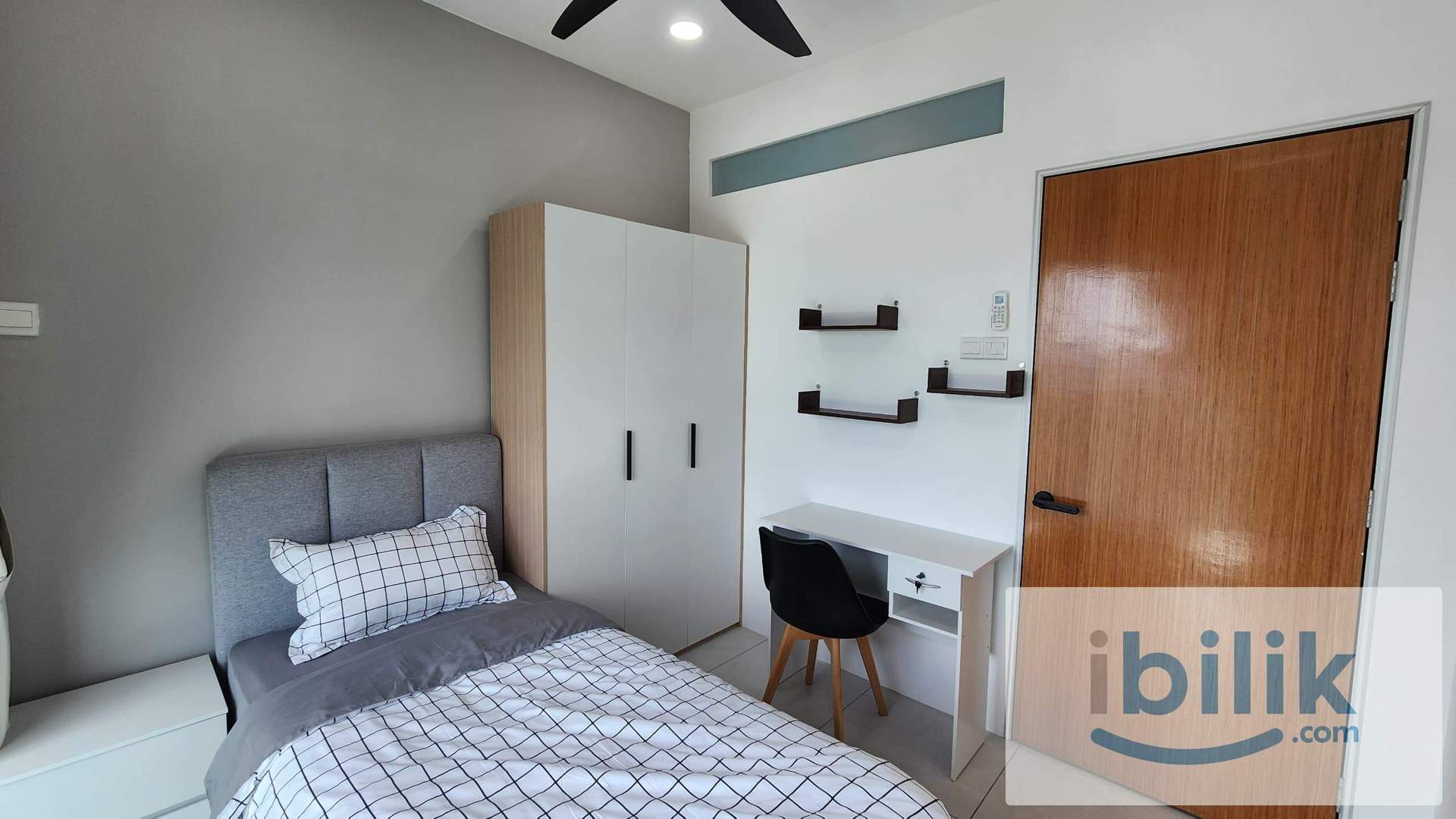 Maxim Majestic @ Cheras  / Taman Connaught ( BALCONY MEDIUM ROOM ) - Image 2
