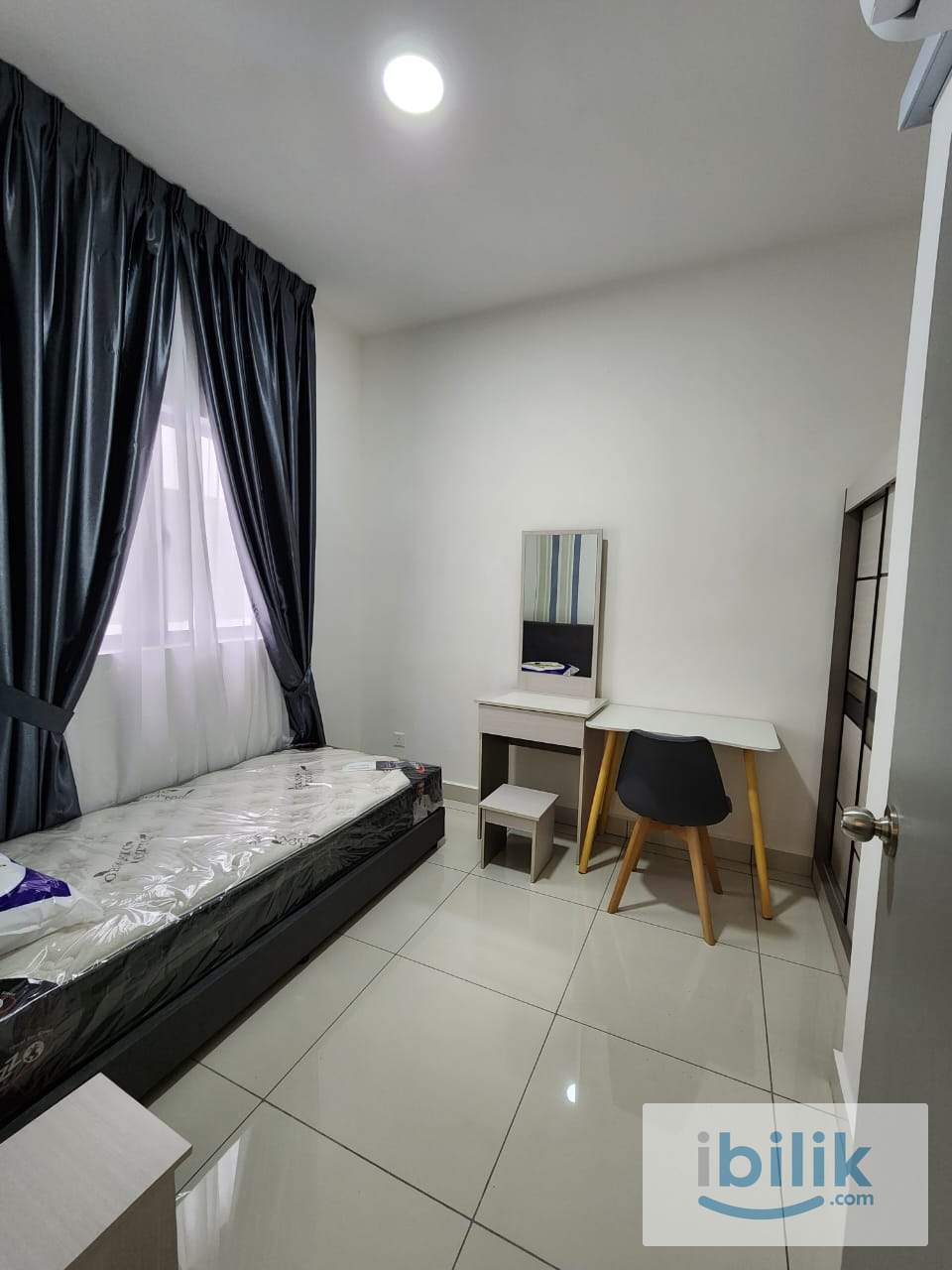 TRADER GARDEN @ C180 /  CHERAS SOUTH / BALAKONG / SERI KEMBANGAN (  SMALL ROOM ) MIX UNIT - Image 1