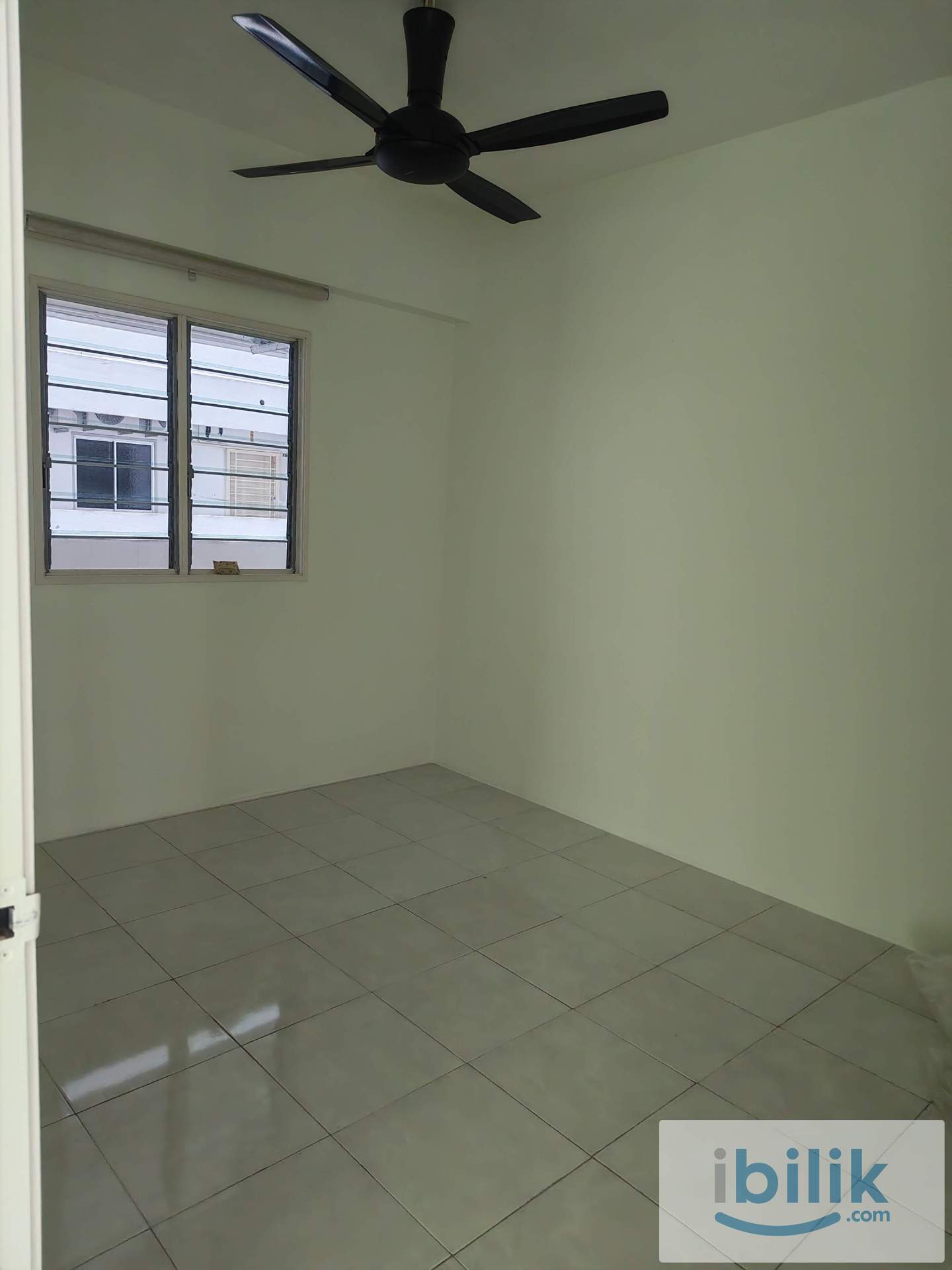 Taman bukit erskine Room for rent - Image 2