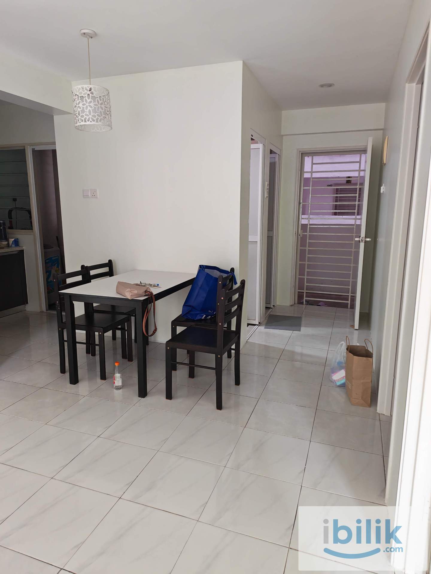 Taman bukit erskine Room for rent - Image 3