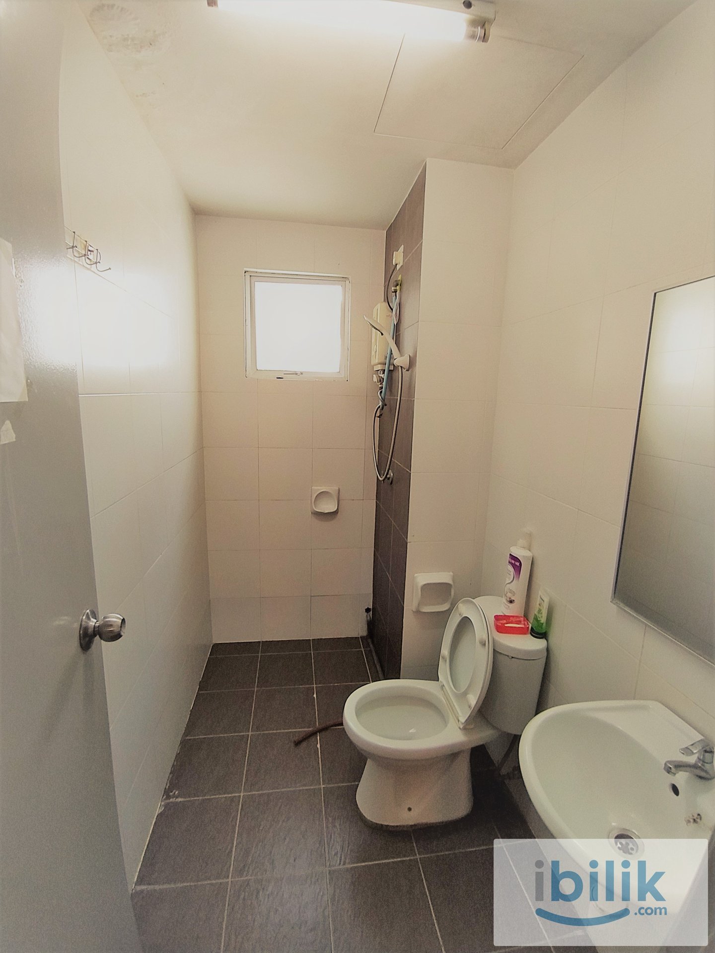 Single room at CASA INDAH , SURIAN MRT , GIZA , NEXIS  - Image 3