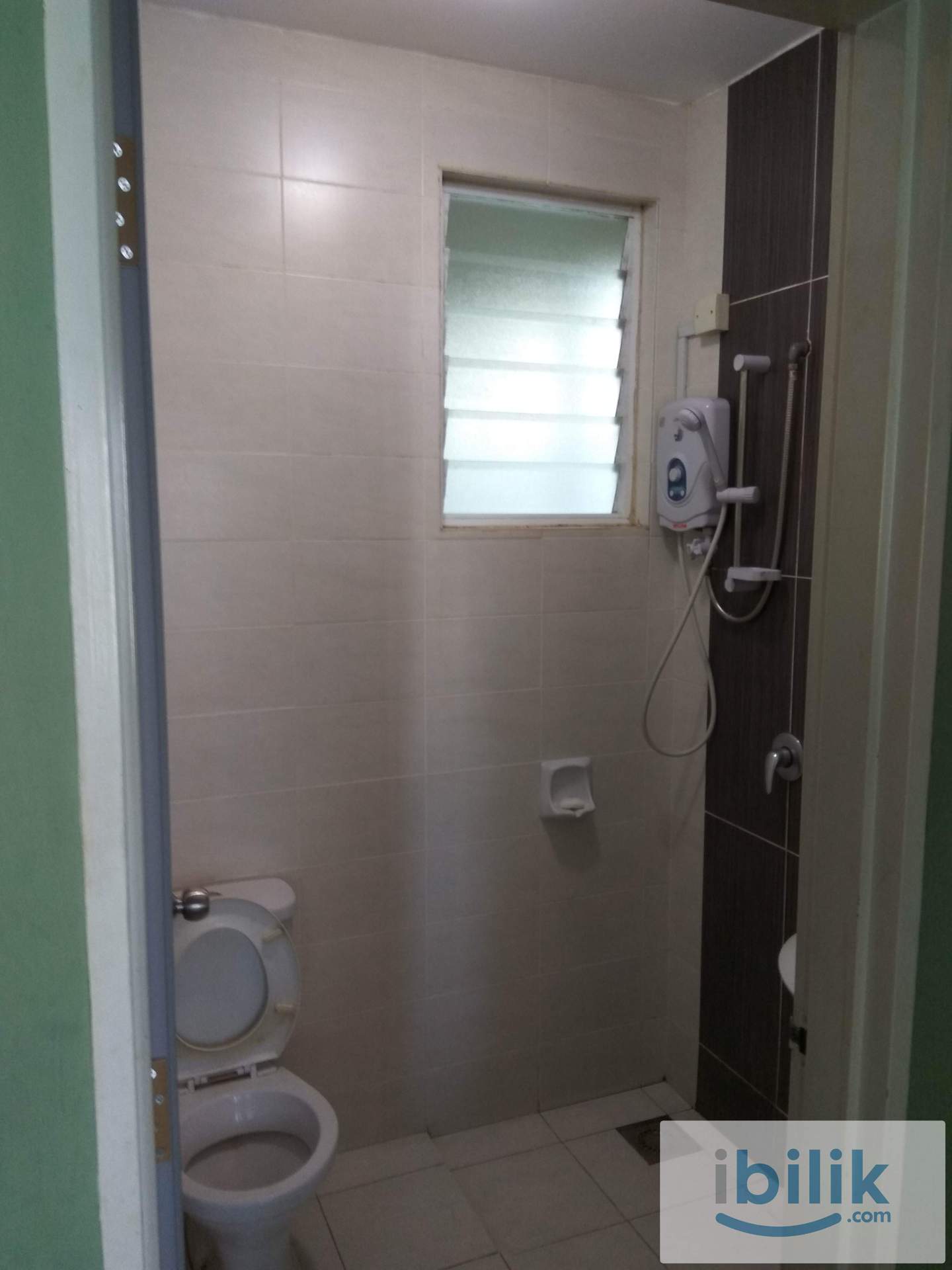 Master Room at Impian Meridian, UEP Subang Jaya Cilantro Sunway Monash Alfa University USJ 1 - Image 2