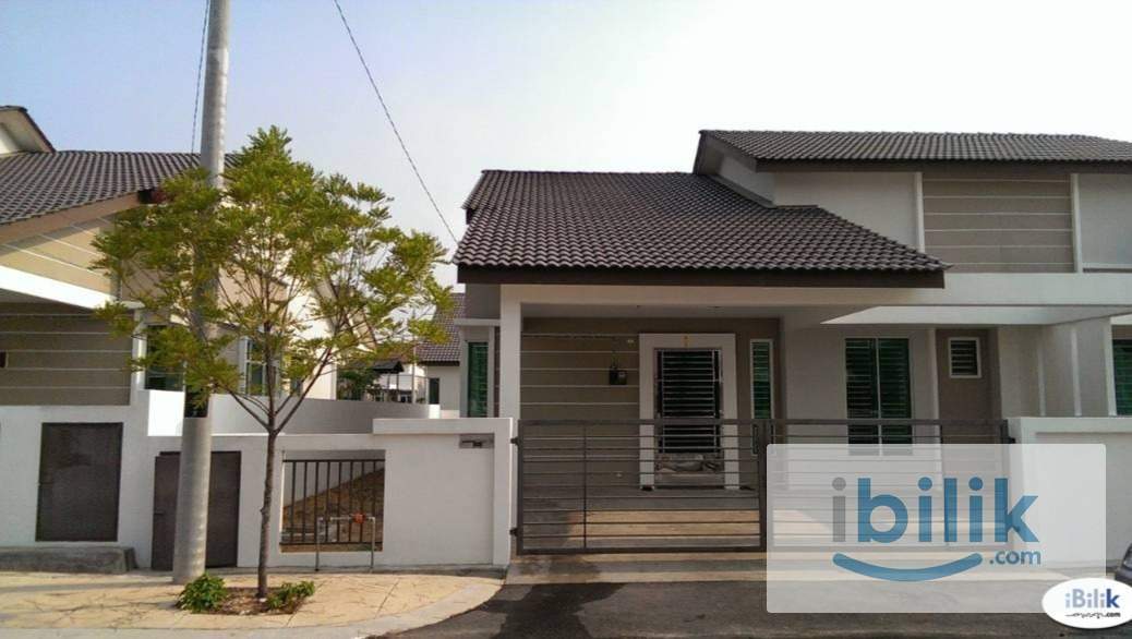 Single Room with own private bathroom at Alma, Bukit Mertajam - Image 6