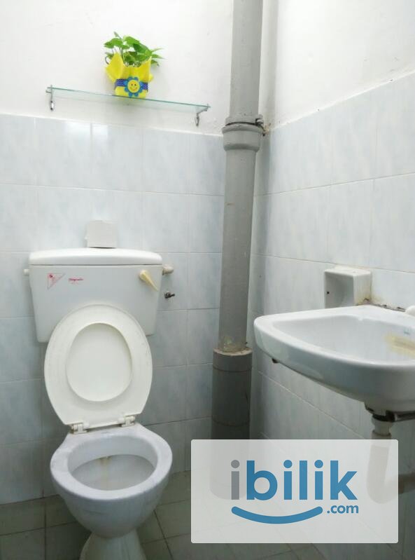 TBR FEMALE UNIT Medium Room for SHARE - Image 3