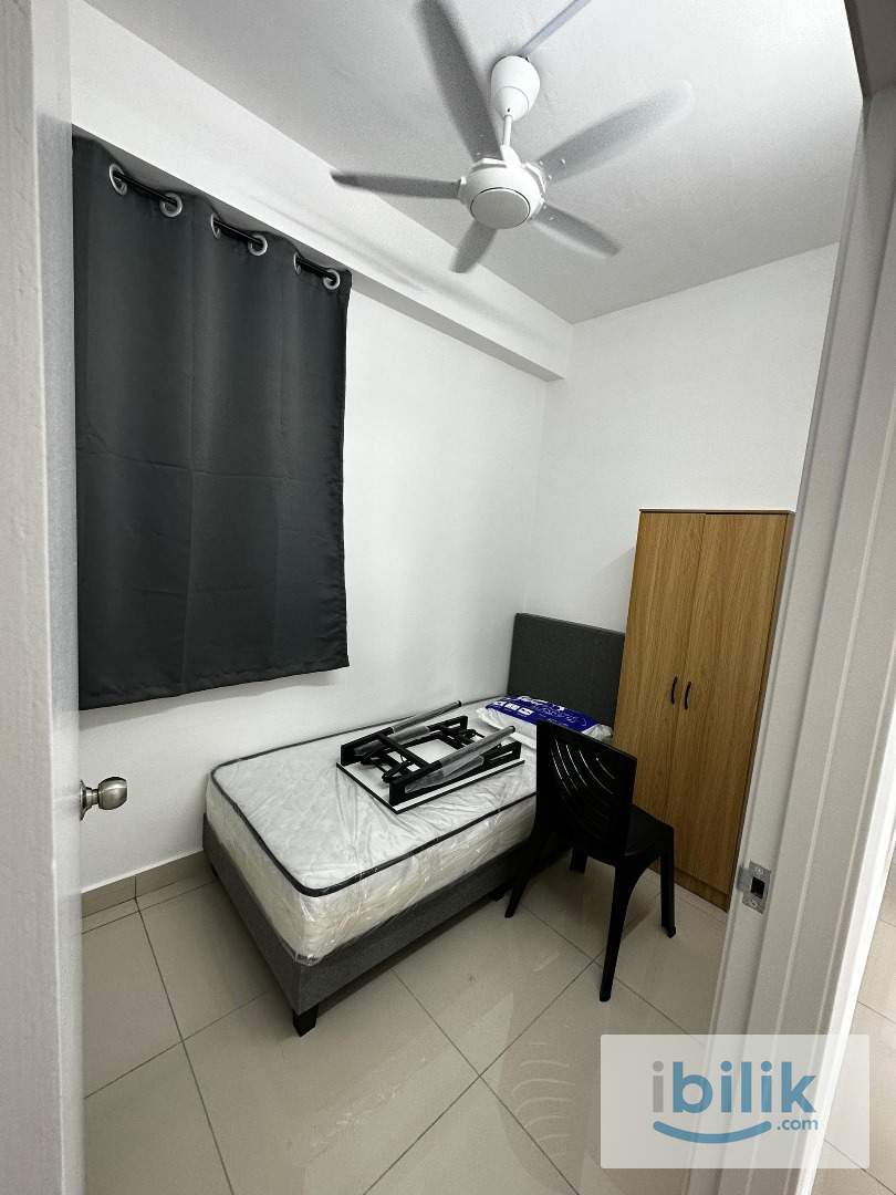 pv9 Medium Room Full Furnished Unit  - Image 4