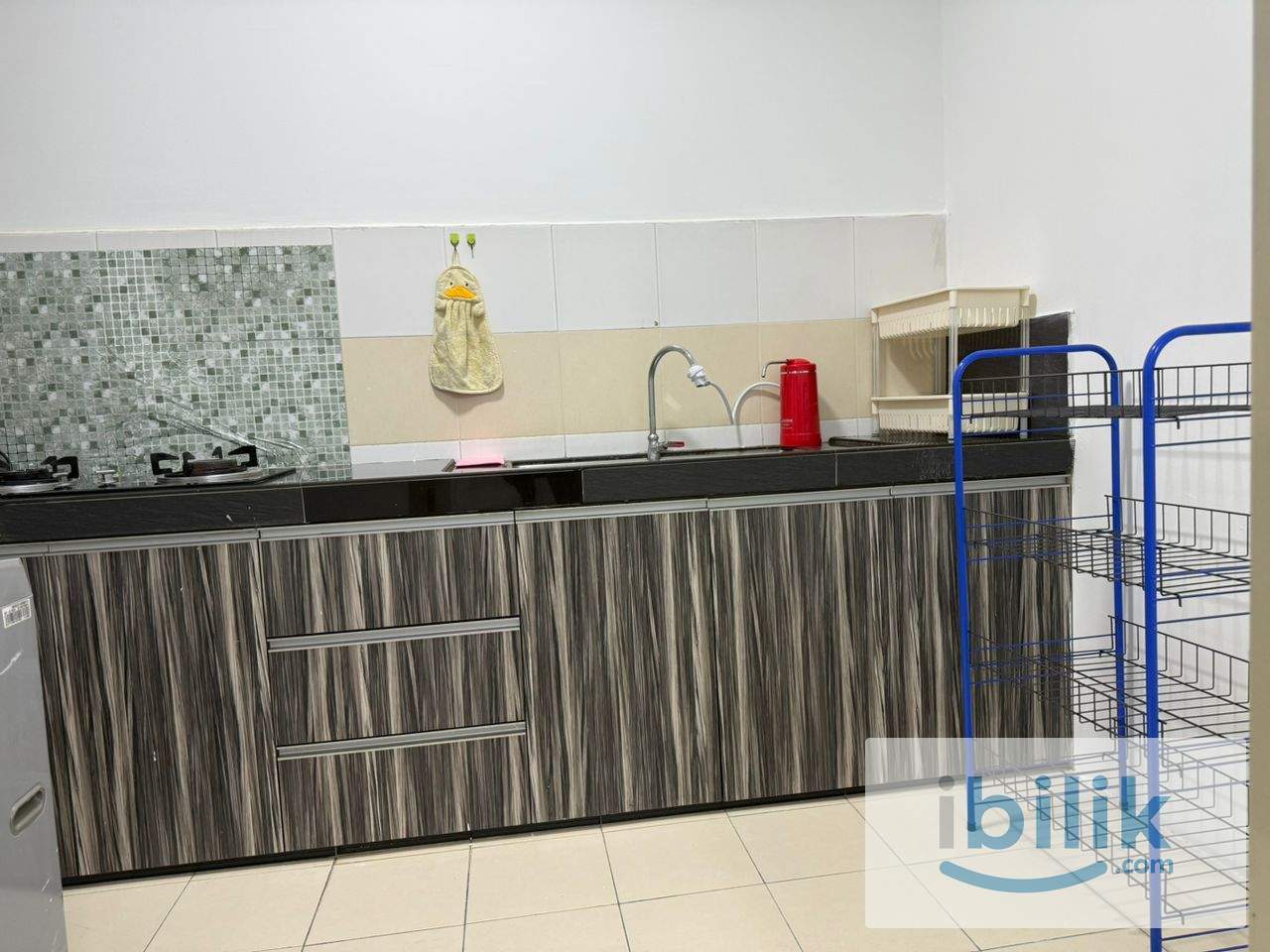 PACIFIC PLACE @ ARA DAMANSARA SINGLE FEMALE ROOM FULLY FURNISHED LRT STATION - Image 6