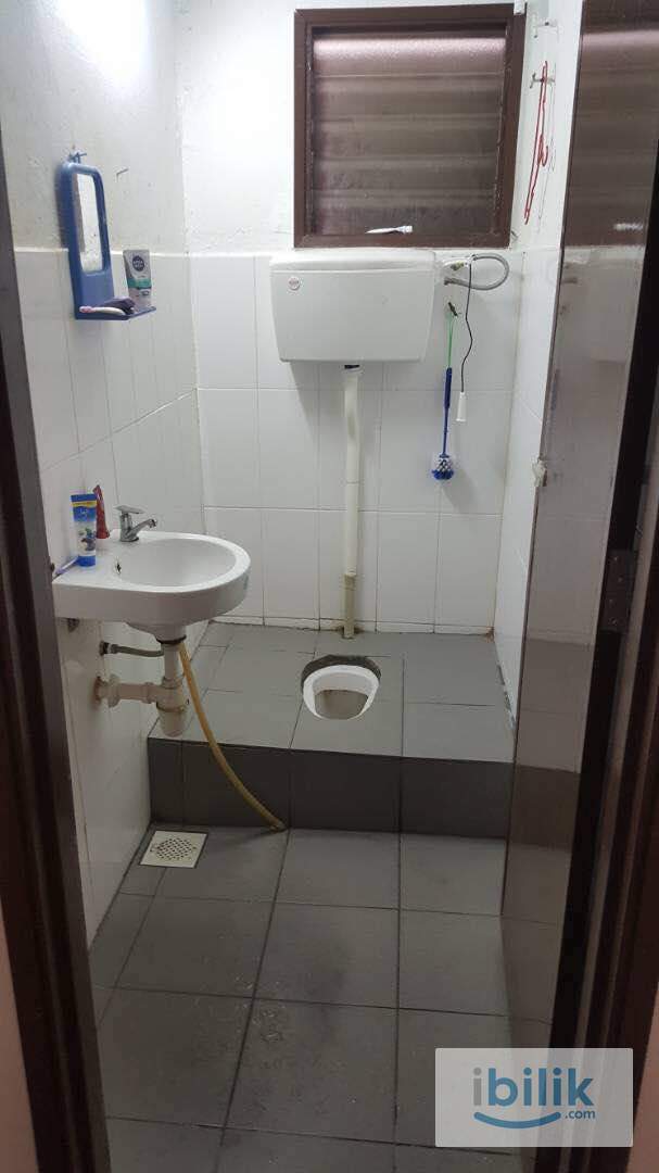 small room - Image 4