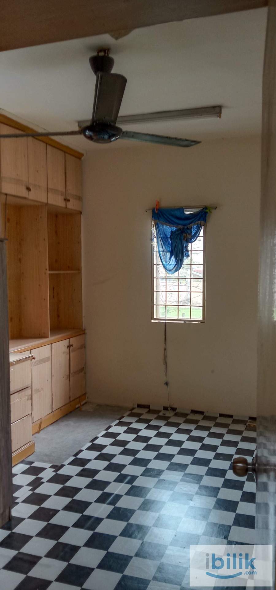 masteroom - Image 1