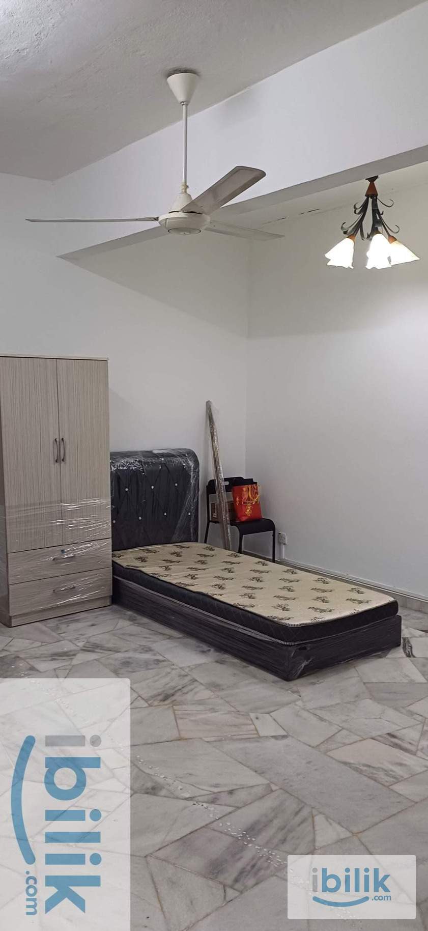 medium room - Image 1