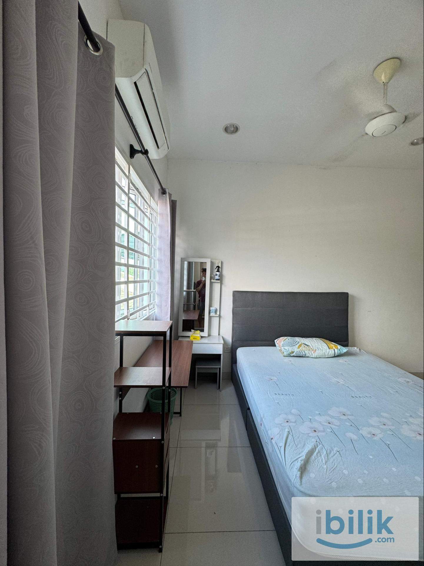 Master room with private bathroom - Image 3