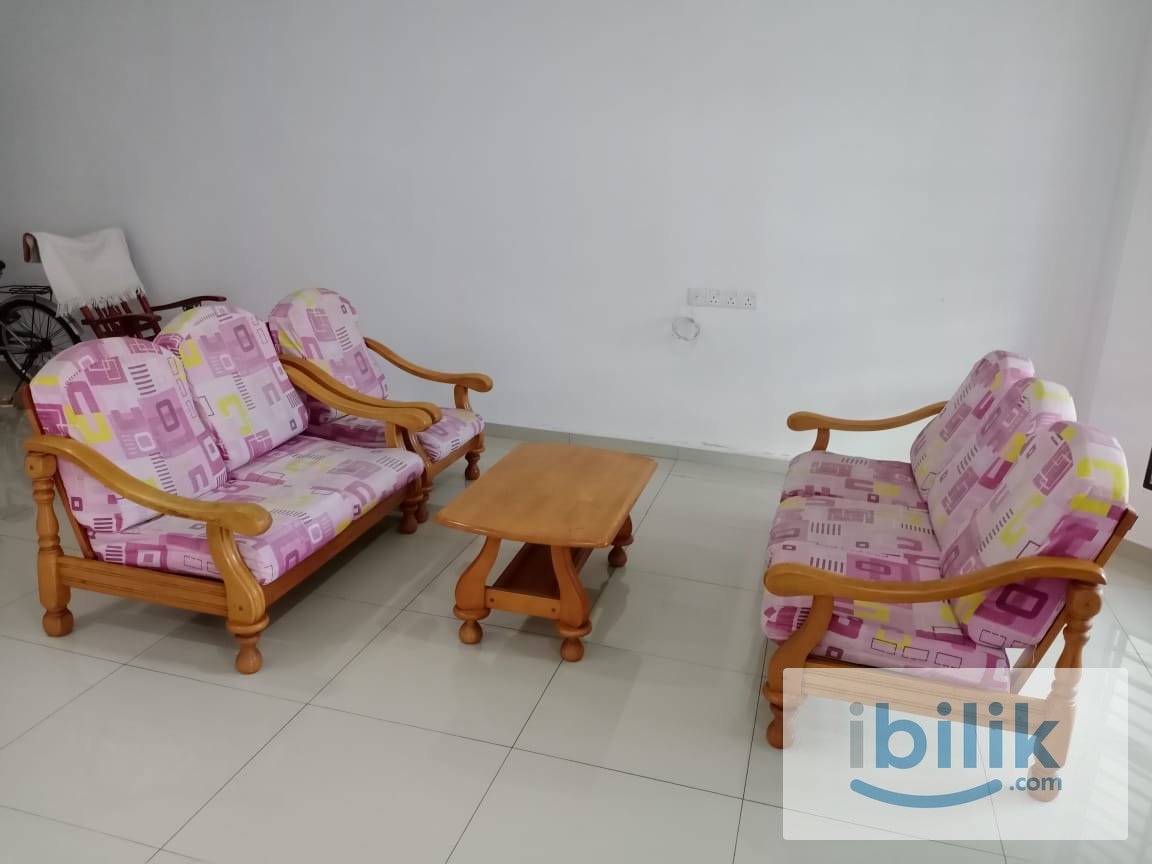 ROOM (MENTAKAB)  - Image 8