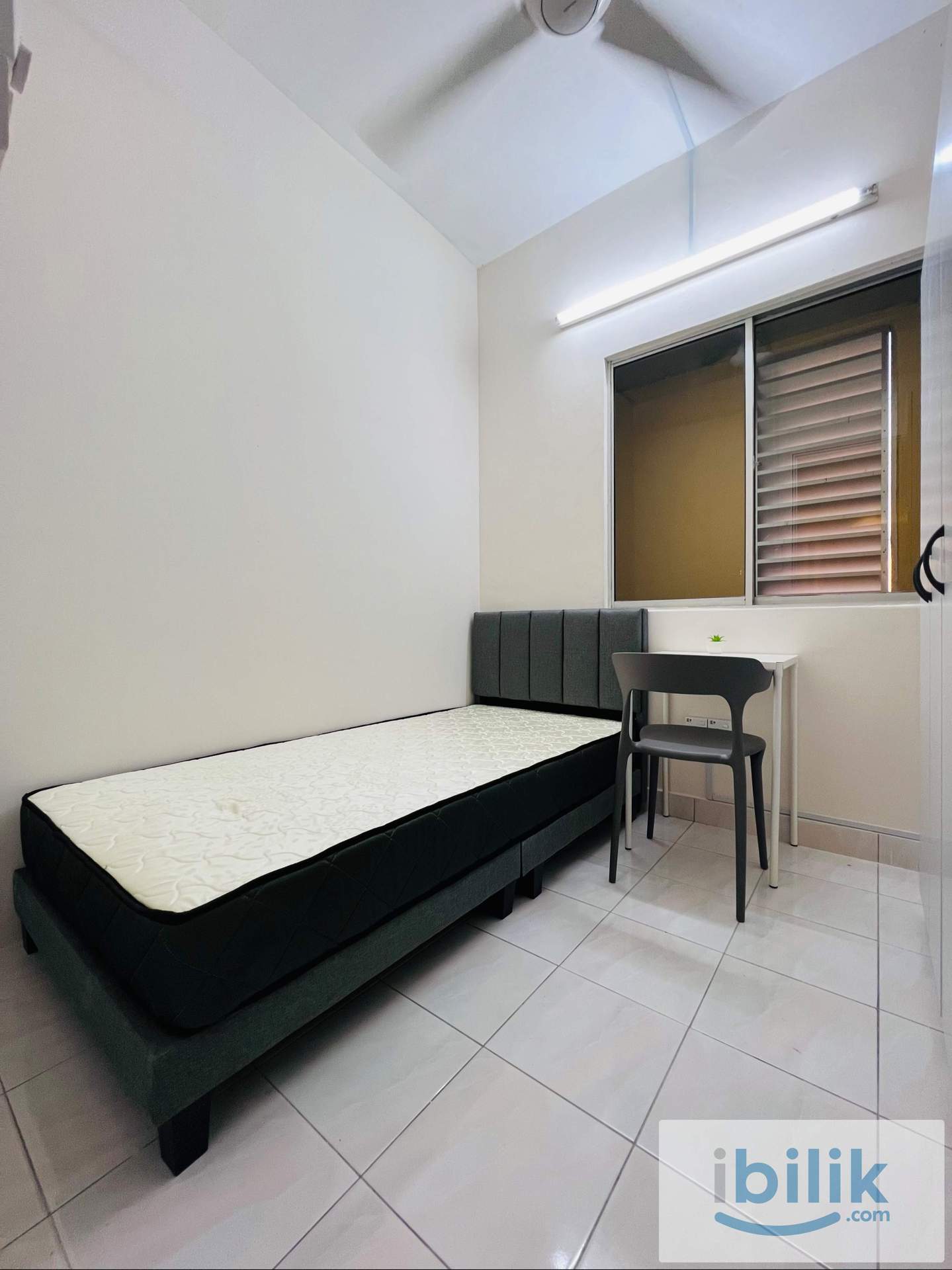 ❄️Aircon🏠Wangsa Metroview Townvilla 🛌Single Medium Room | 💡All-Inclusive | 🚉Walk to LRT/TARC Shuttle - Image 4