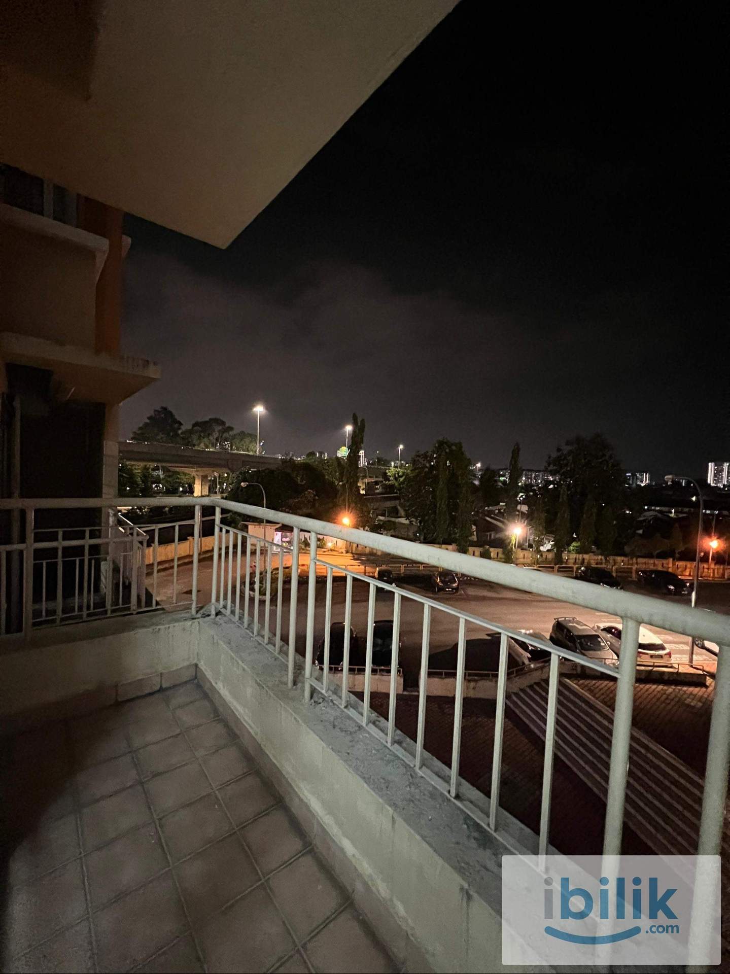 🏠Wangsa Metroview Townvilla 🛌Balcony Spacious Room💡All-Inclusive | 🚉Walk to LRT/TARC Shuttle - Image 6