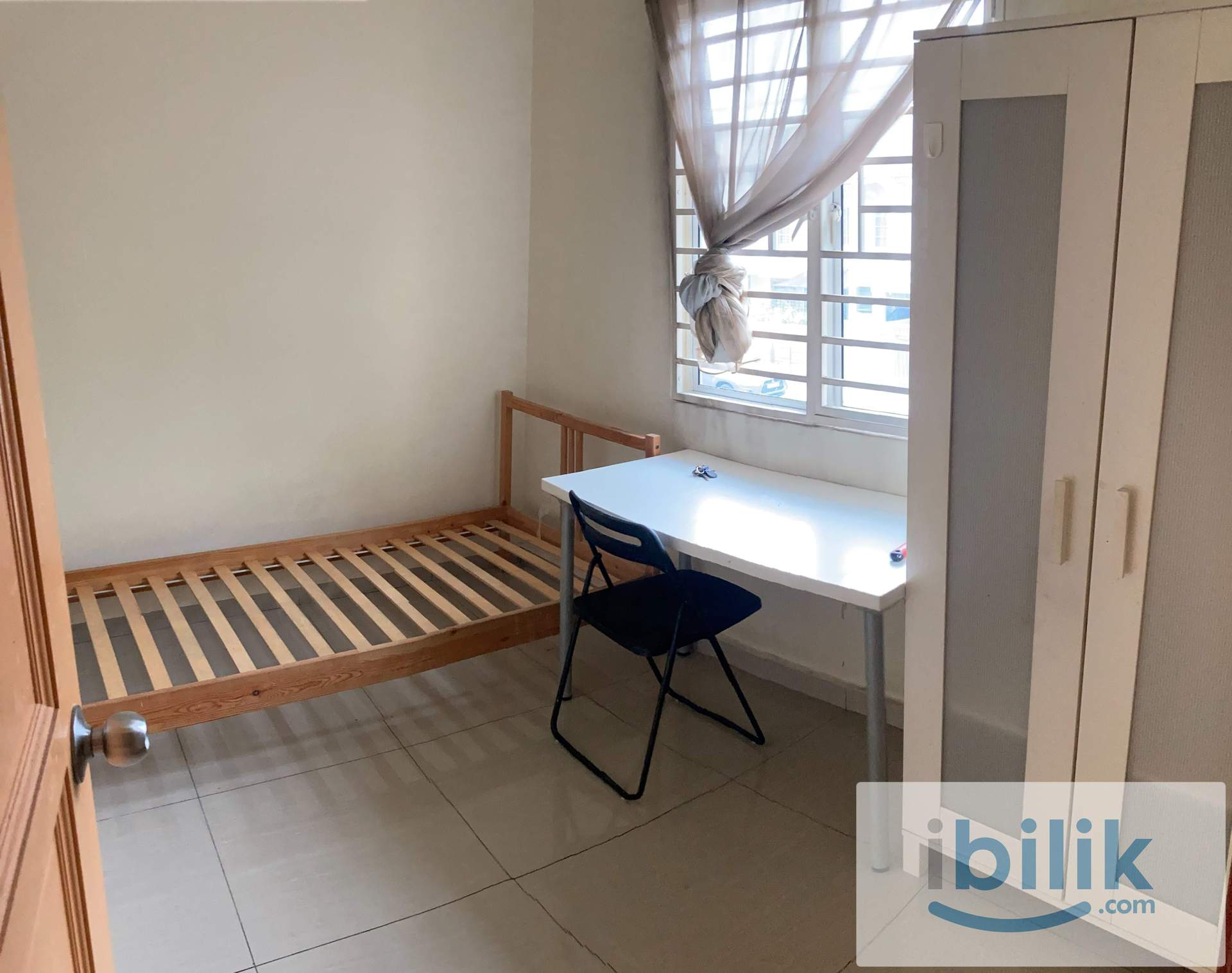 PJS 9, 9/26 Room Beside Sunway Pyramide - Image 2