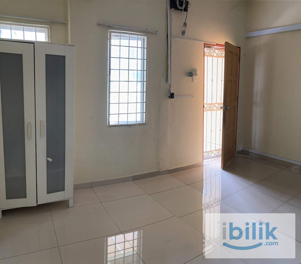 PJS 9, 9/26 Room Beside Sunway Pyramide - Image 5