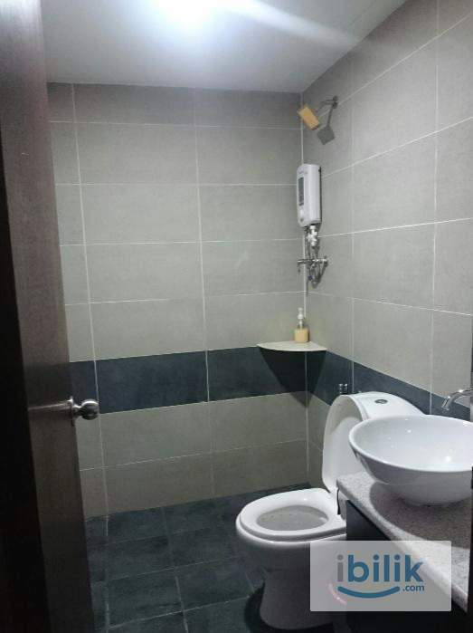 Room at PJS 9/20 Beside MRT Sunway Pyramide - Image 4