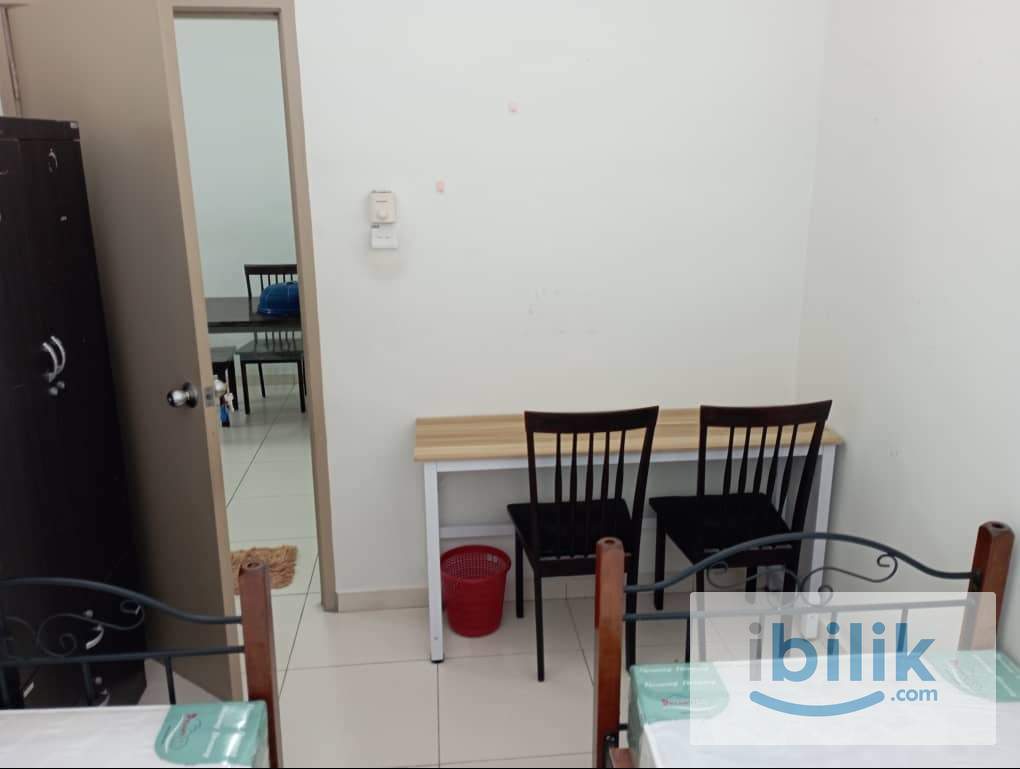 Middle Room for Muslimah  - Image 3