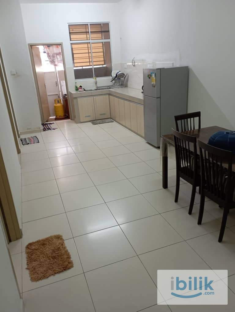 Middle Room for Muslimah  - Image 5