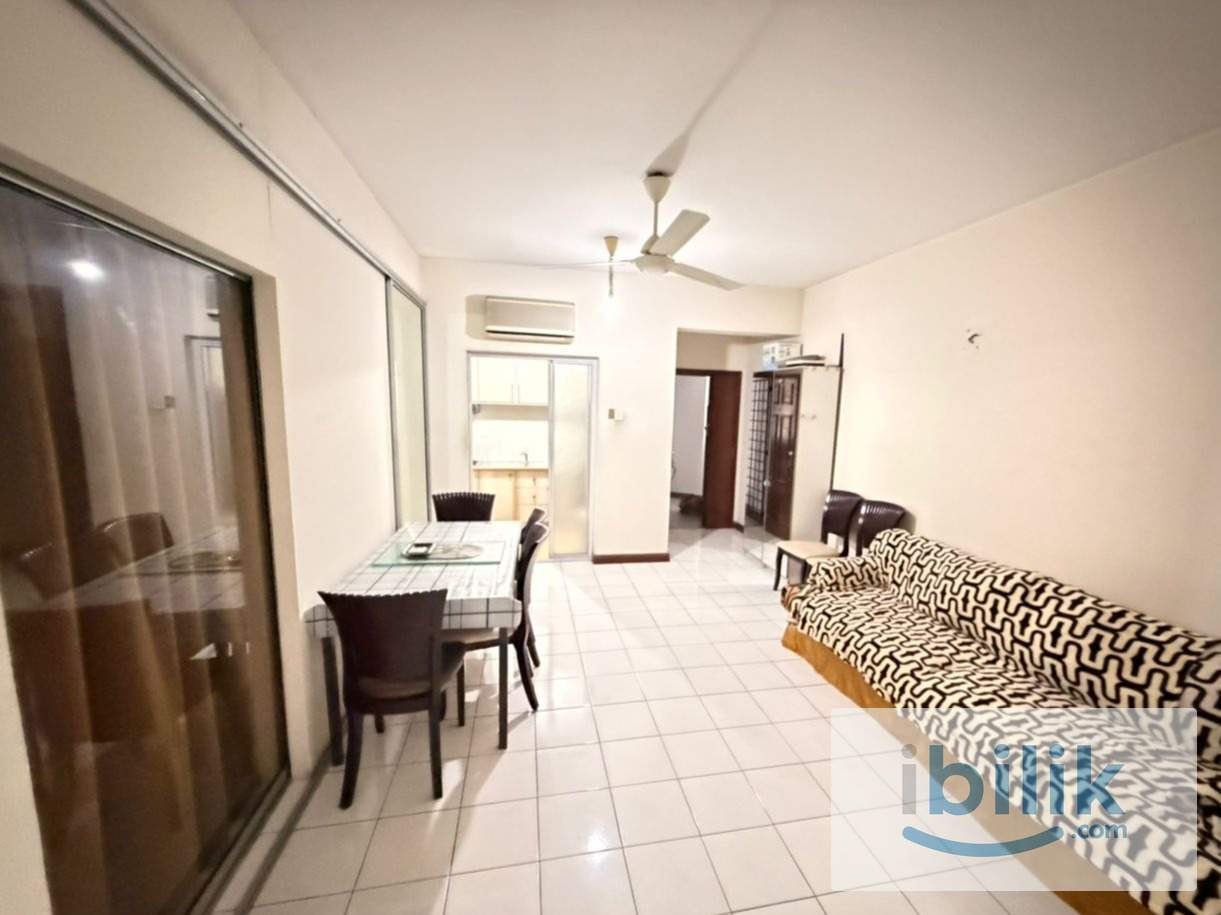 Luxury Bistari Big Balcony Window Middle room near PWTC LRT TRX HKL - Image 8