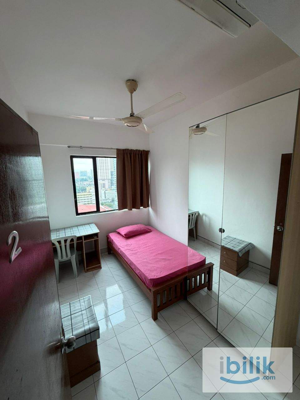 Single Middle Room Bistari LRT MRT Monorail KLCC TRX Bukit Bintang GHKL city centre - Image 7