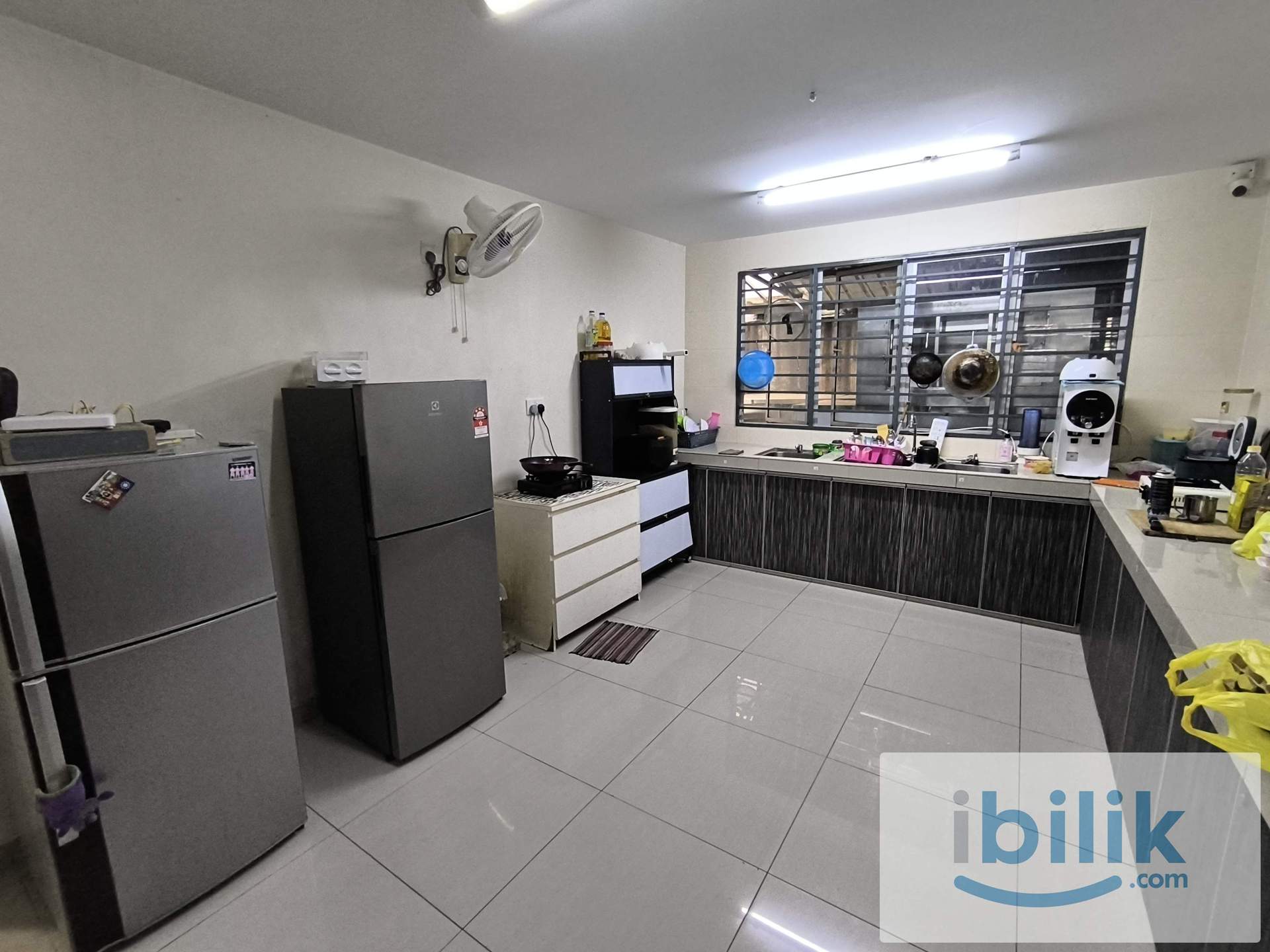 Ampang Bilik Sewa / Master Room (Free Wifi and Parking) - Image 6