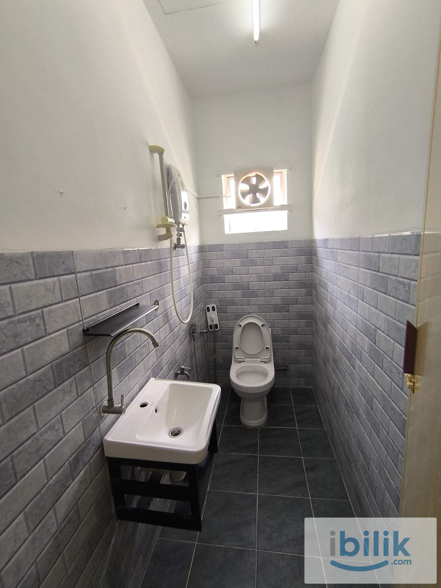 Ampang Master Room / Bilik Sewa (Ready Move in) - Image 3