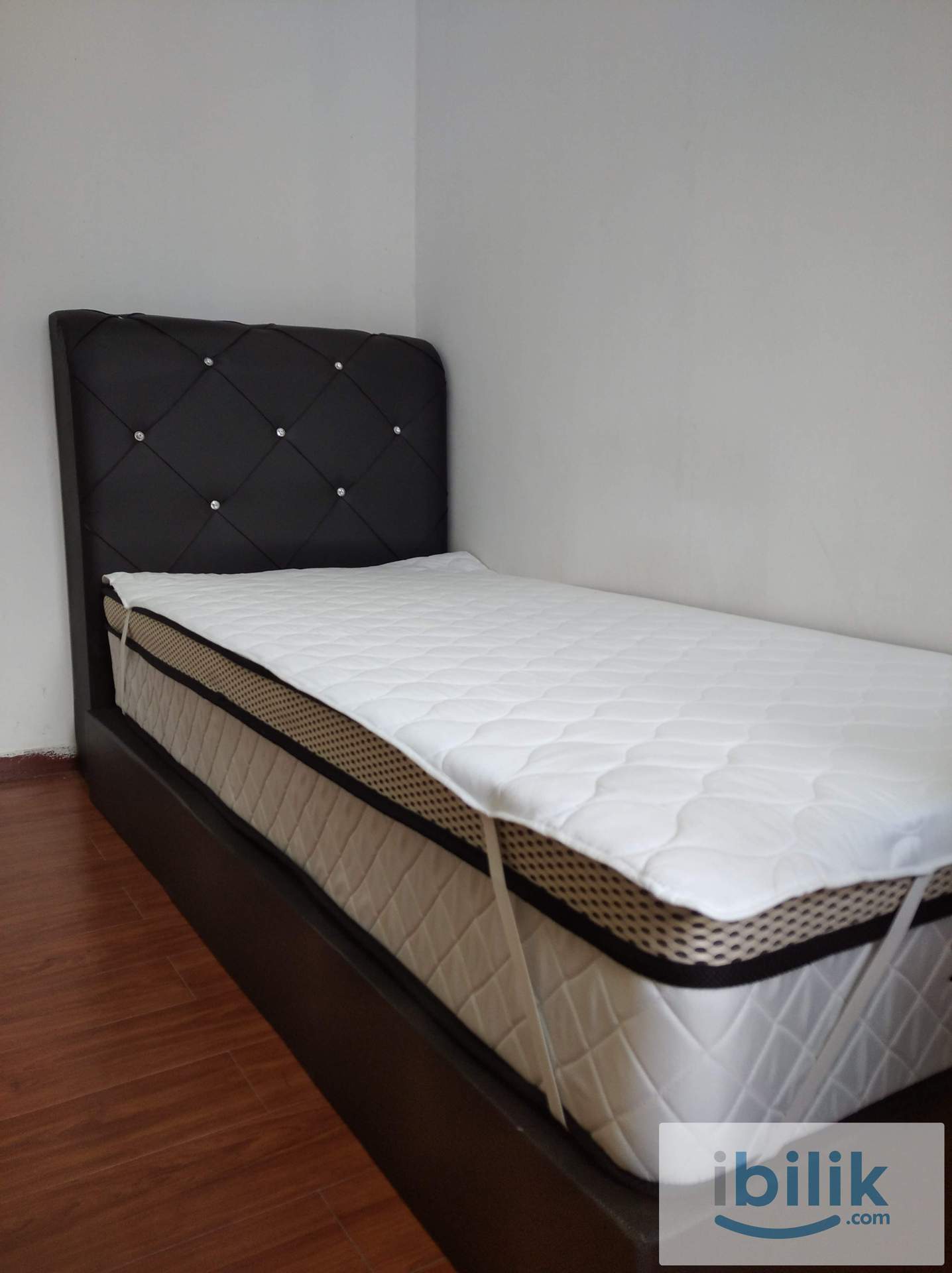 Fibre 300Mbps WiFi Aircond room at Bandar botanic klang nr bukit tinggi parklands Aeon  - Image 5