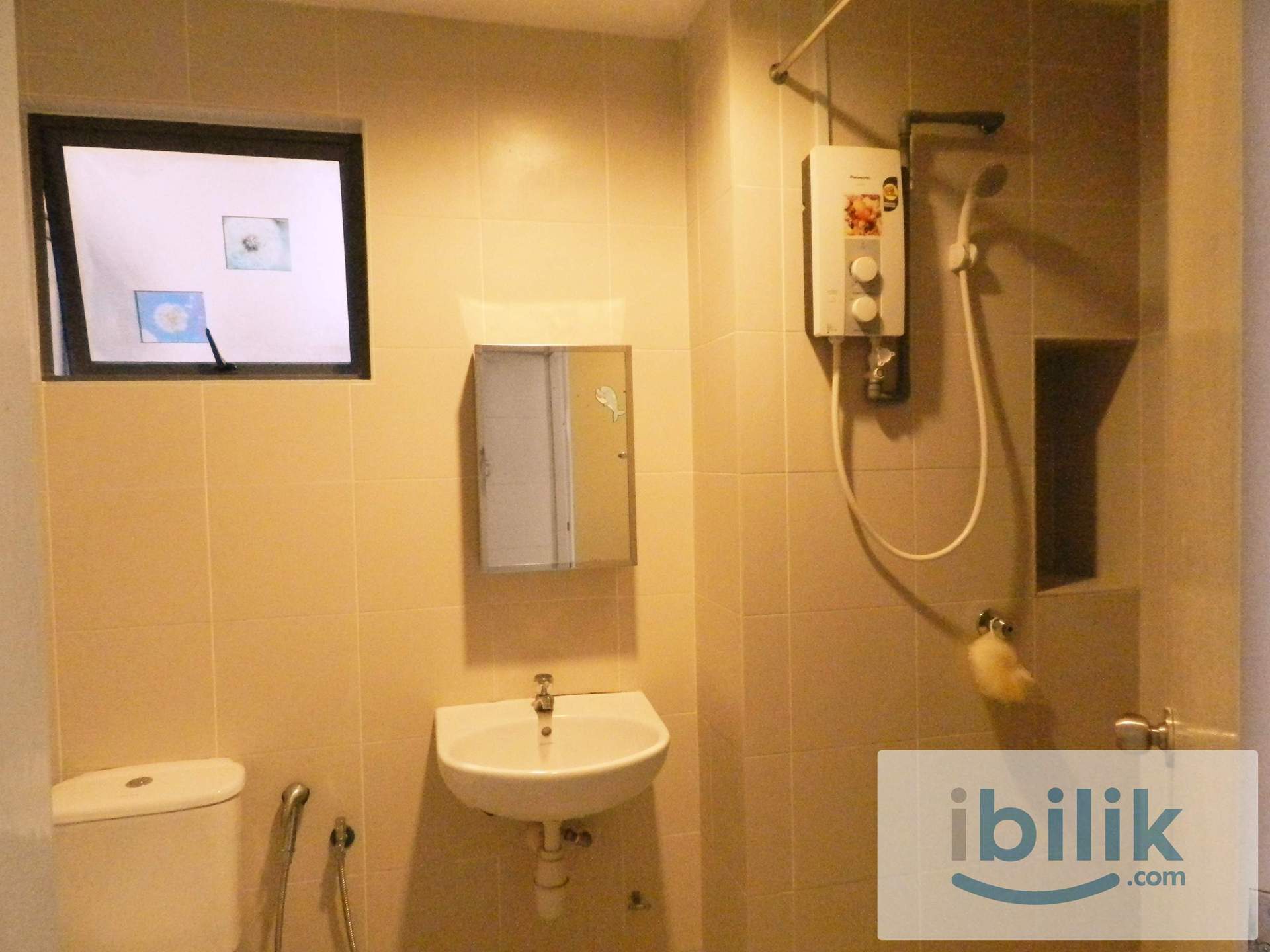 Female Unit Setia Walk @ Near LRT + Lotus - Middle Room at Pusat Bandar Puchong - Image 5