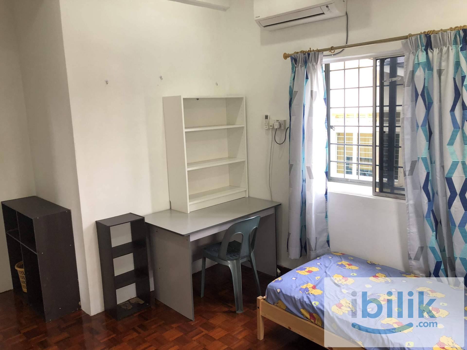 Corner Room, Attached Bath, 2 Windows, Super Convenient Location at Jln Limau Manis, Bangsar, KL - Image 5