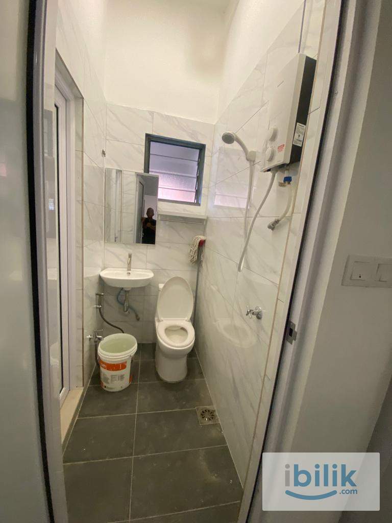 30 meters to Kiara Park, Cozy Room, Single Room at TTDI, Kuala Lumpur - Image 6