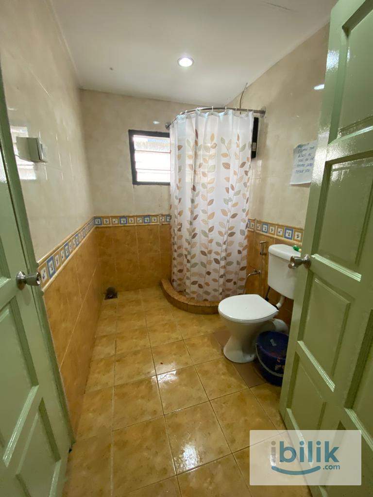 Cozy, Very Nice Single Room, Superb Convenient Location  - Image 4