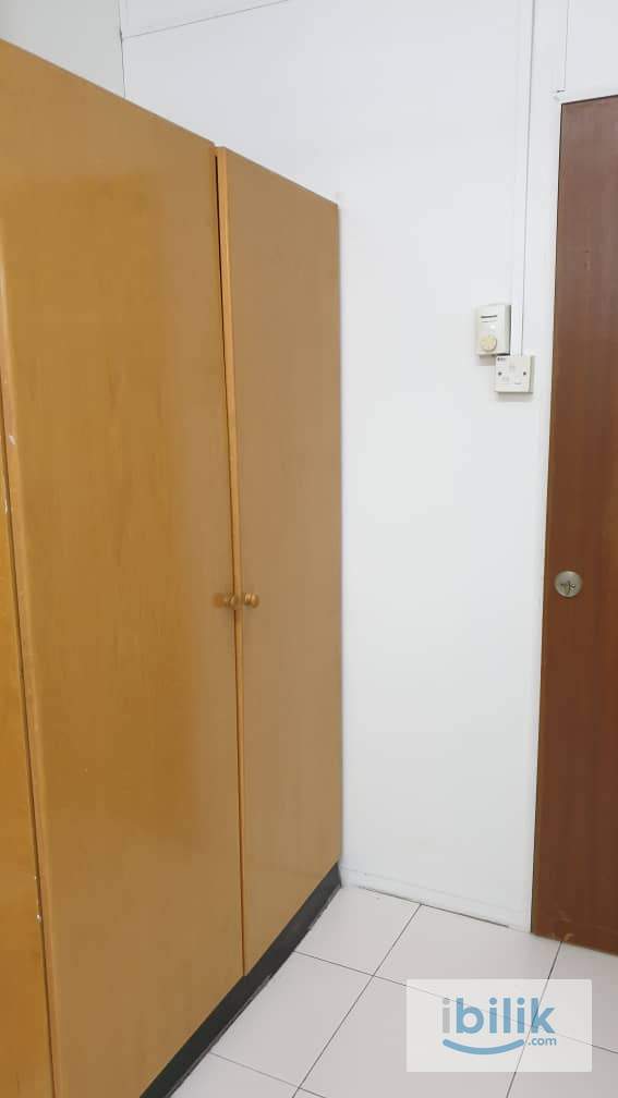 Cozy, Very Nice Single Room, Superb Convenient Location  - Image 7