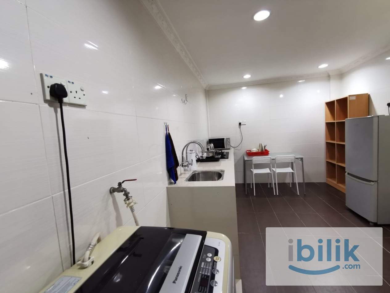 Exclusive Fully Furnished Medium Room @ Sunway Court Pjs 7 [Prefer Female] - Image 4