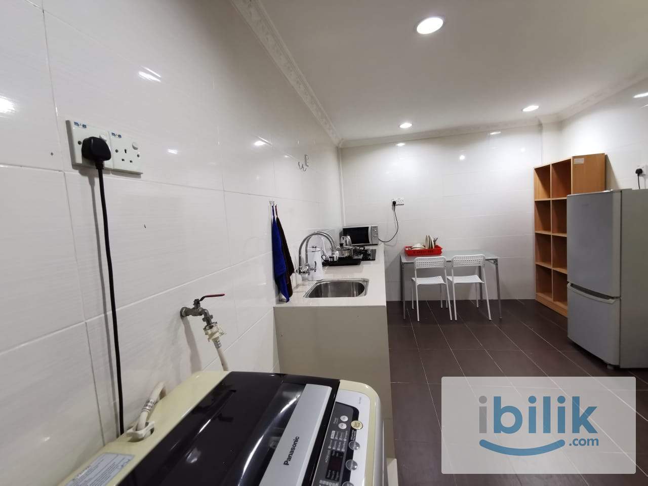Exclusive Fully Furnished Medium Room @ Sunway Court Pjs 7 [Prefer Female] - Image 3