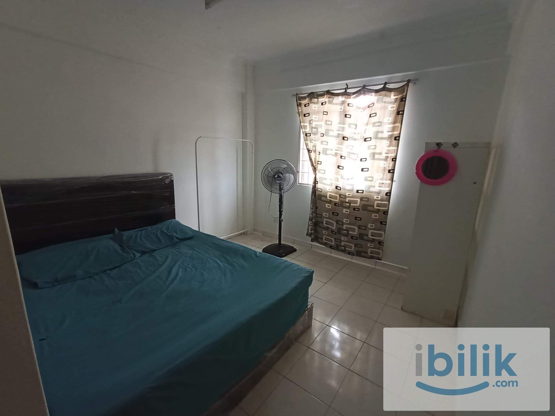 Middle Room at Bukit Beruntung, Rawang - Image 9