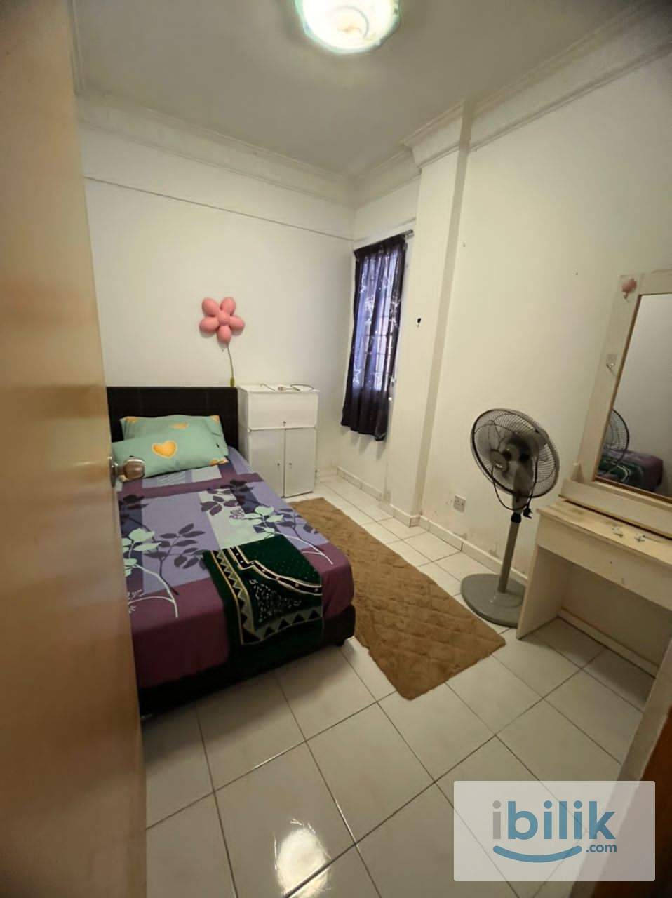 Middle Room at Bukit Beruntung, Rawang - Image 1