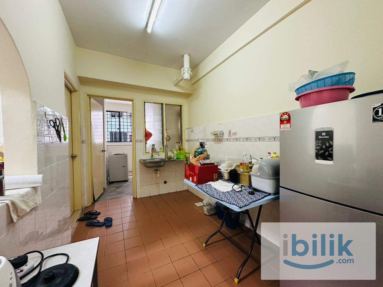 VISTA KOMANWEL B MIDDLE ROOM FEMALE UNIT - Image 2
