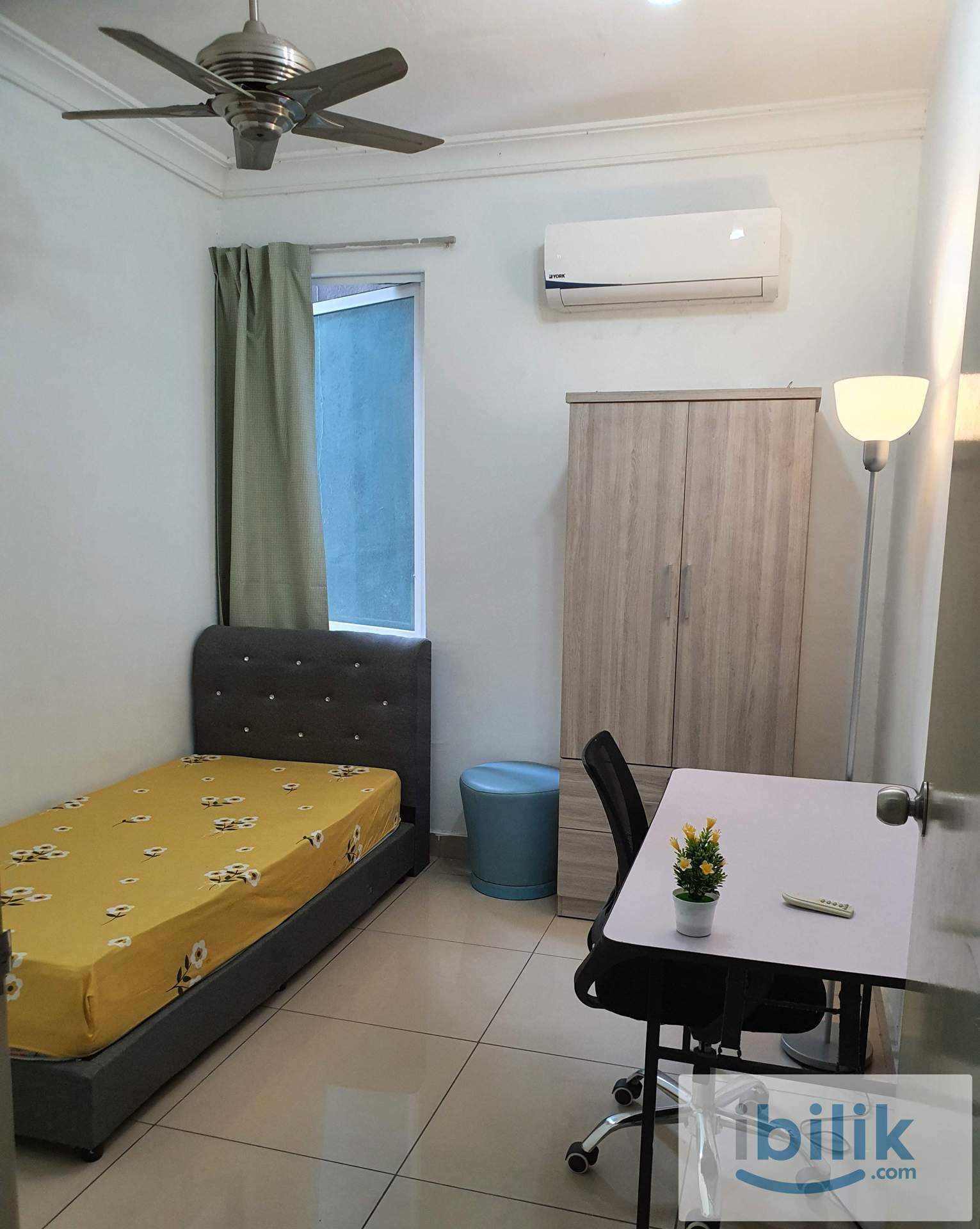 Single ROOM FOR RENT (3 MINS TO LRT ARA DAMANSARA) - Image 1