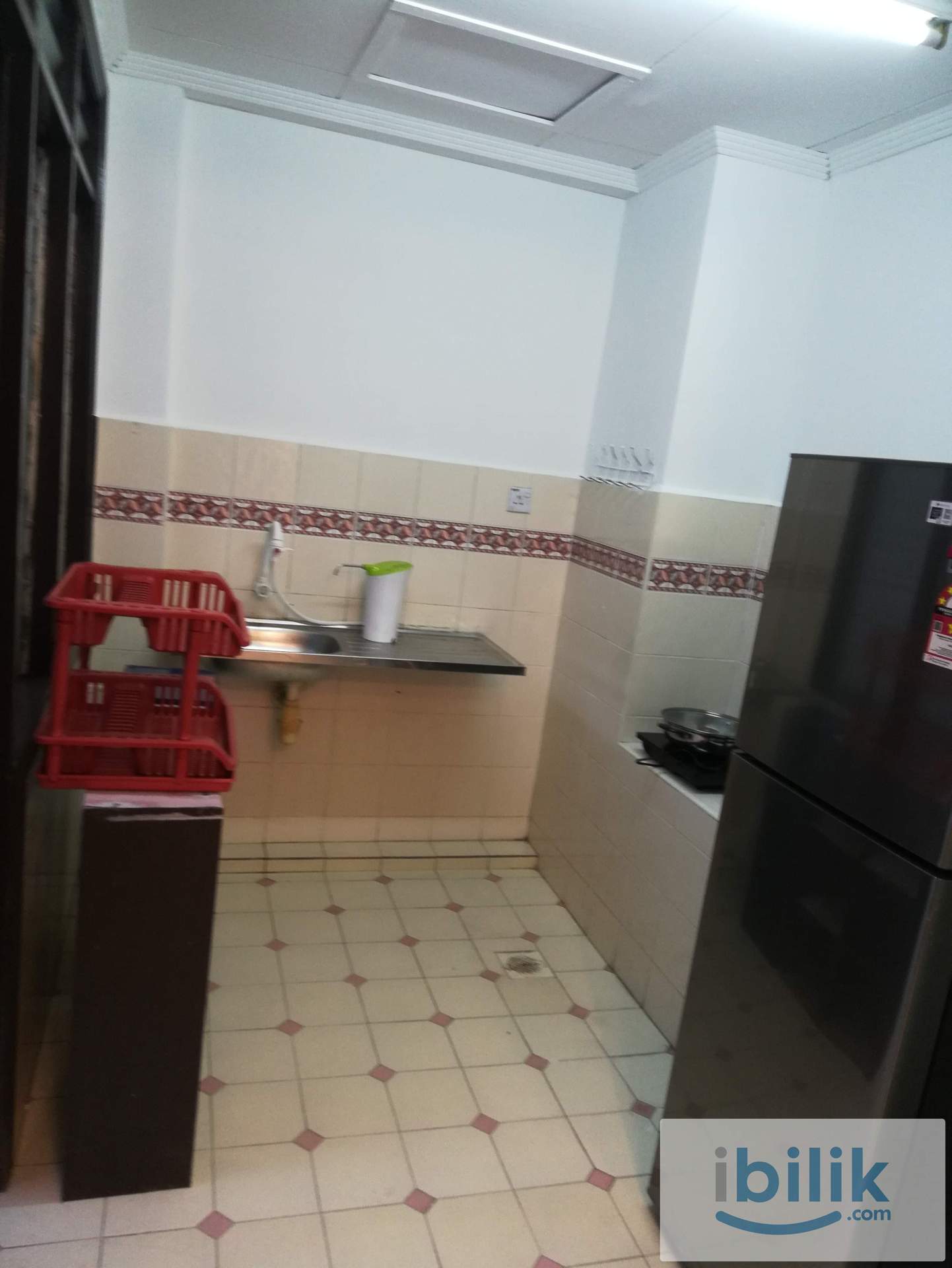 Single Room in Skudai Villa near Taman Mutiara Rini  - Image 3