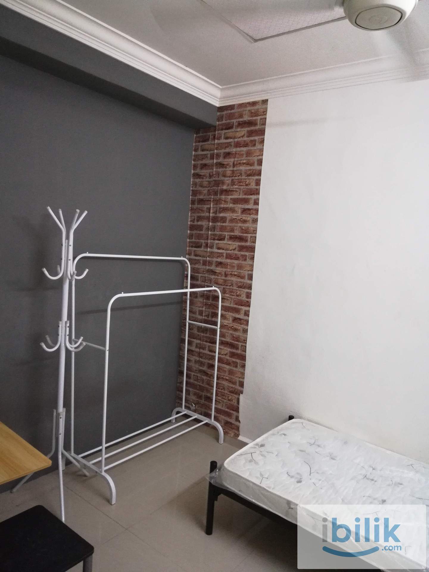 Single Room in Taman Seri Orkid near Mutiara Rini  - Image 1