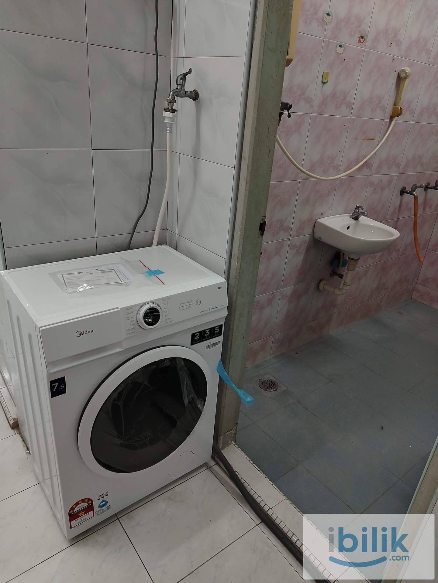 Single Room in Taman Sri Skudai near Senai  - Image 2