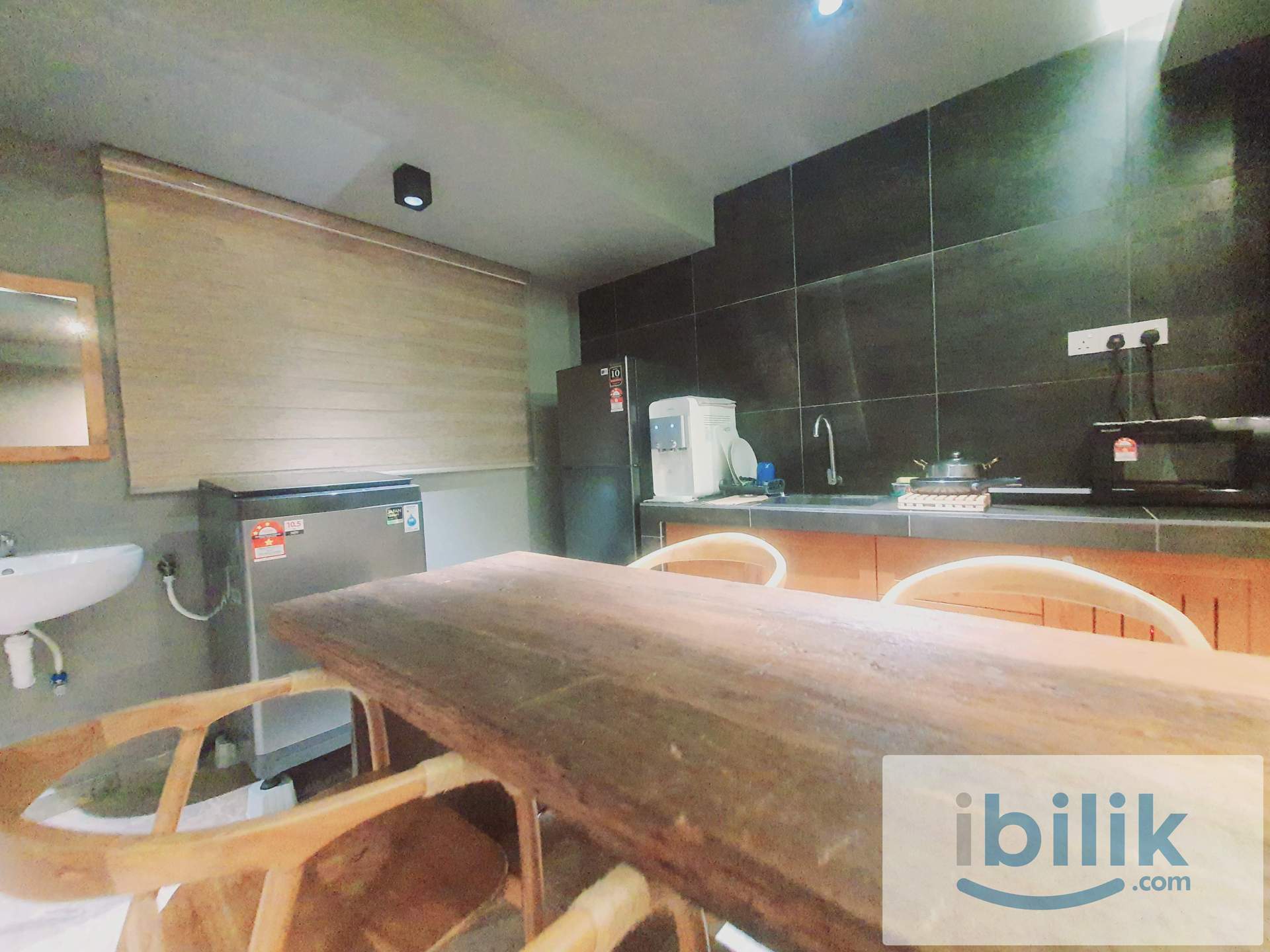 Fully Furnish Wabi Sabi Design New Renovated Batu Berendam Infineon - Image 4