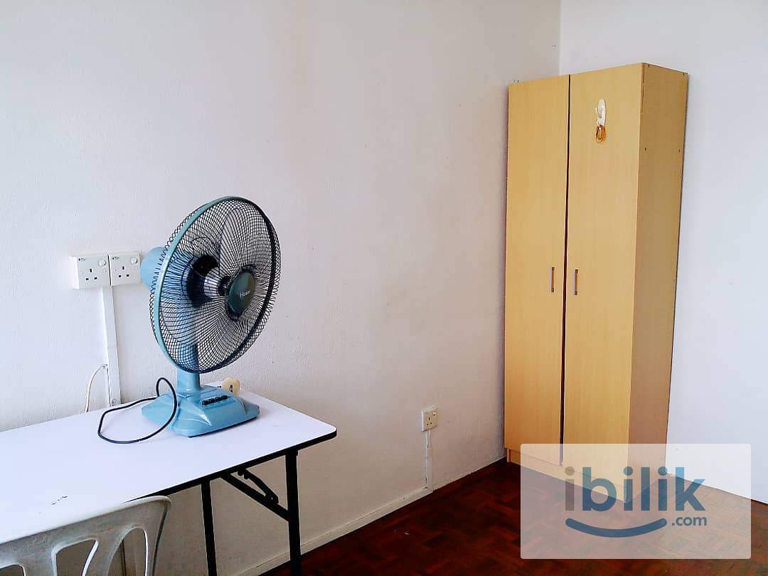 Single Room In Front University Science Malaysia - Image 4