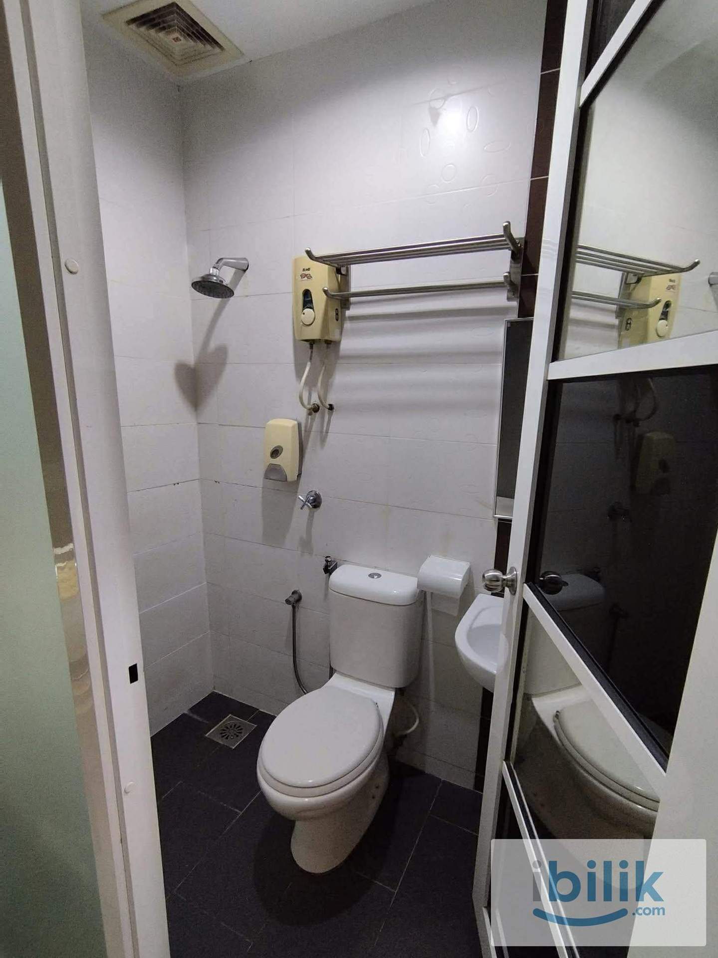 0 Deposit ✅ Budget room at SS 21🏡 Move-In Immediately💥 - Image 2