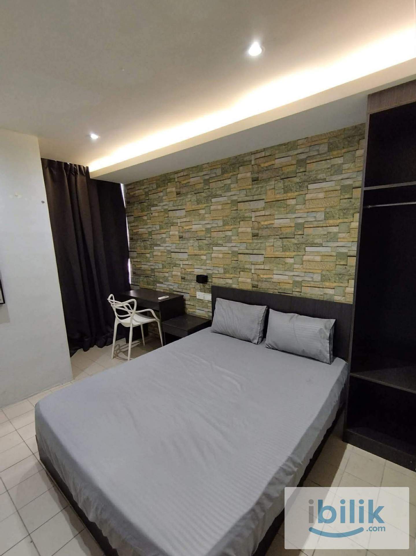 Female hotel room🌹 7min walk to USJ15 LRT Station🚇 0 Deposit 💸 - Image 1