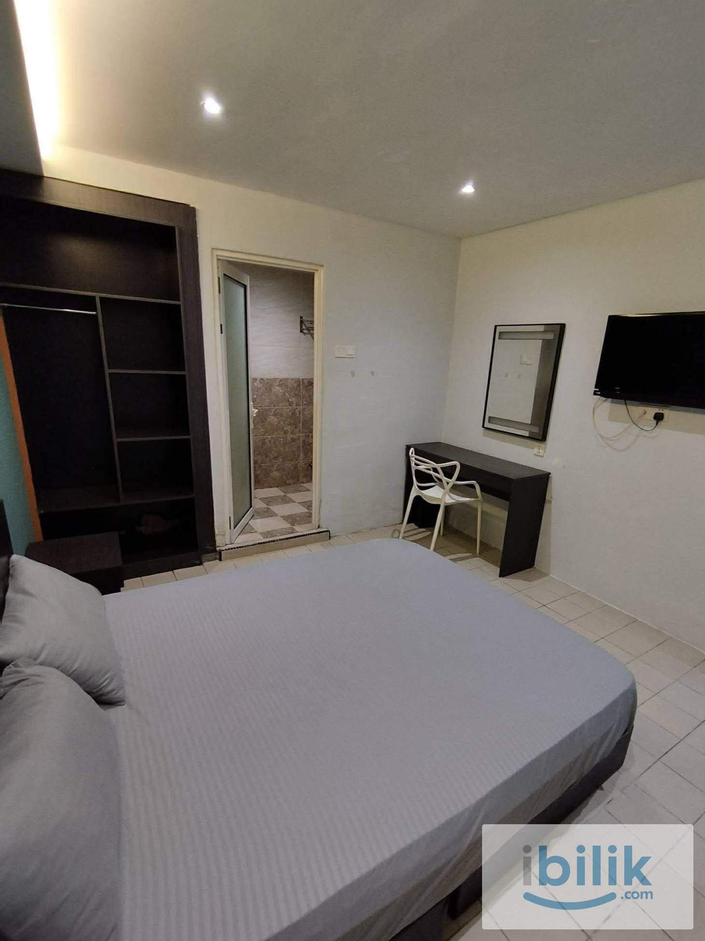 Last Hotel Room, Selling FAST, Subang Jaya, Direct Owner - Image 1