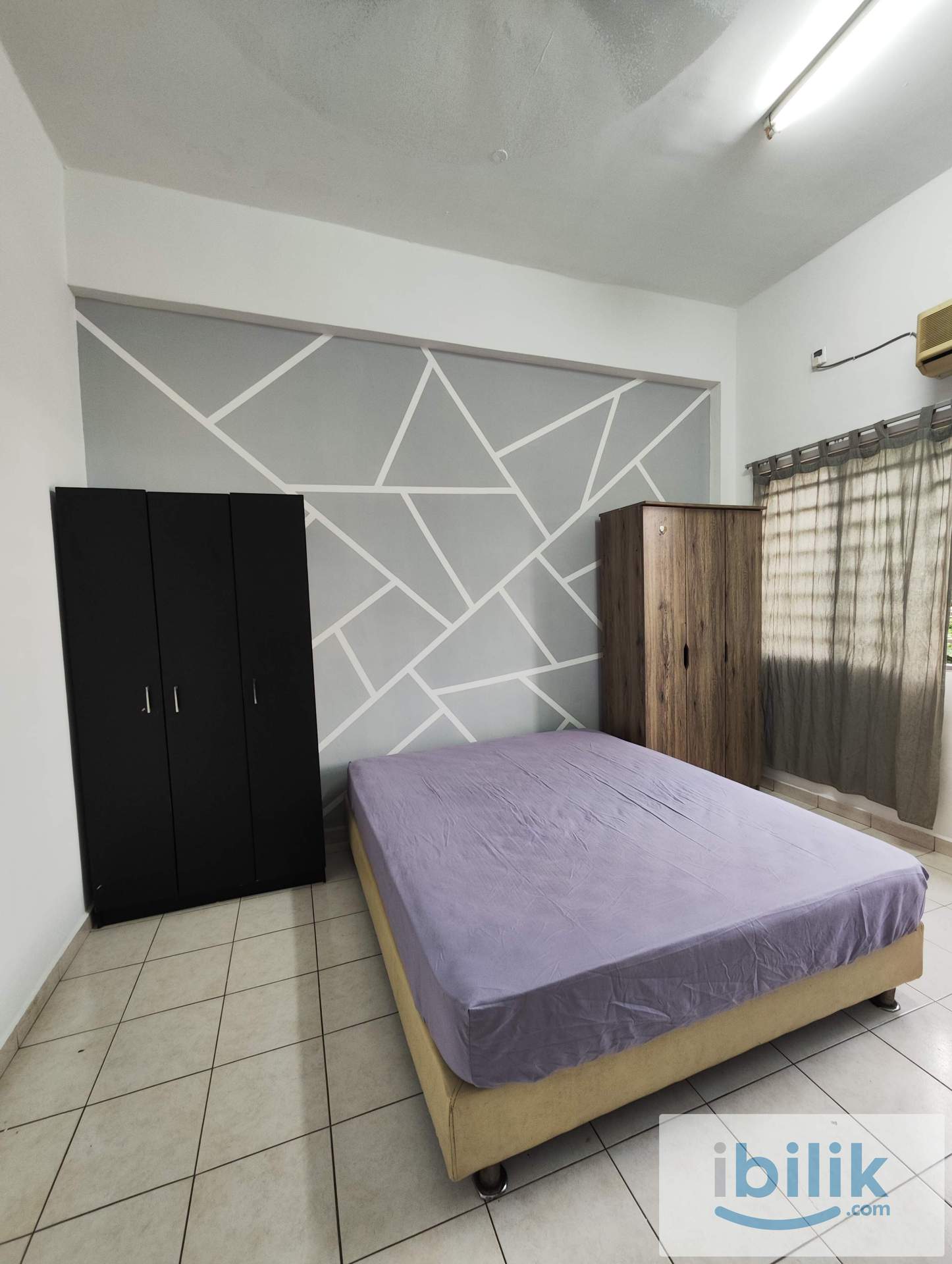 Master Room - Image 1