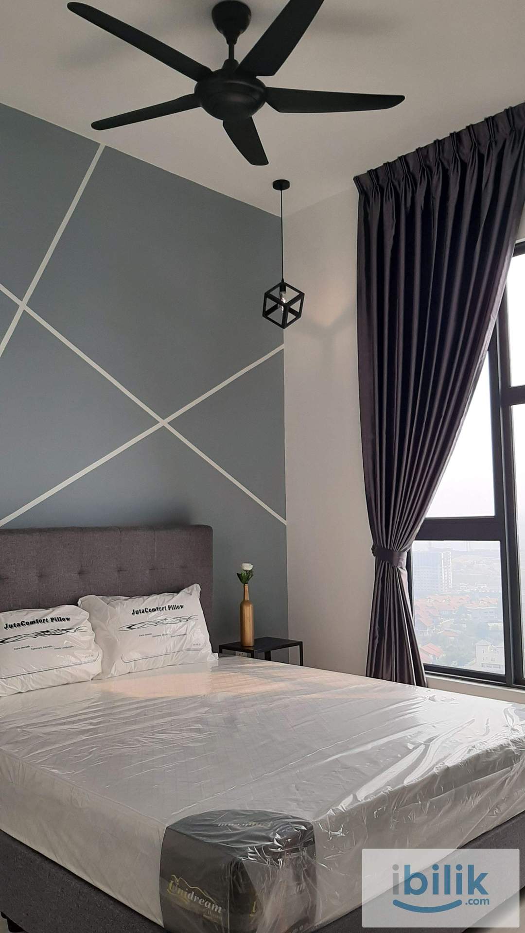 Designer suite Master Bedroom with attached bath & Aircond @ Havre Bukit Jalil additional living lounge like studio unit - Image 4