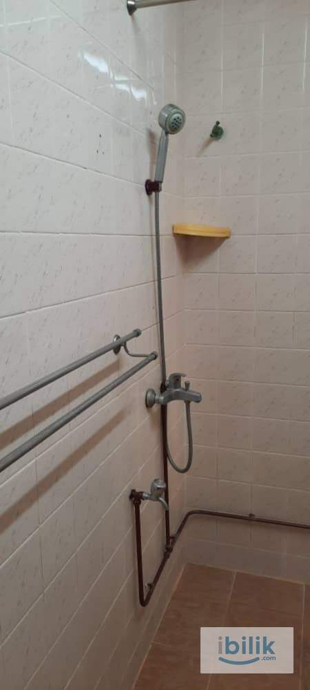 KOZY SINGLE Room for MALE Exec at EXCLUSIVE location, 5 mins PJ New Town & close to PPUM / UM - Image 7